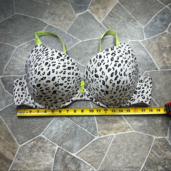Torrid Curves Animal Print Bra - Picture 6 of 9